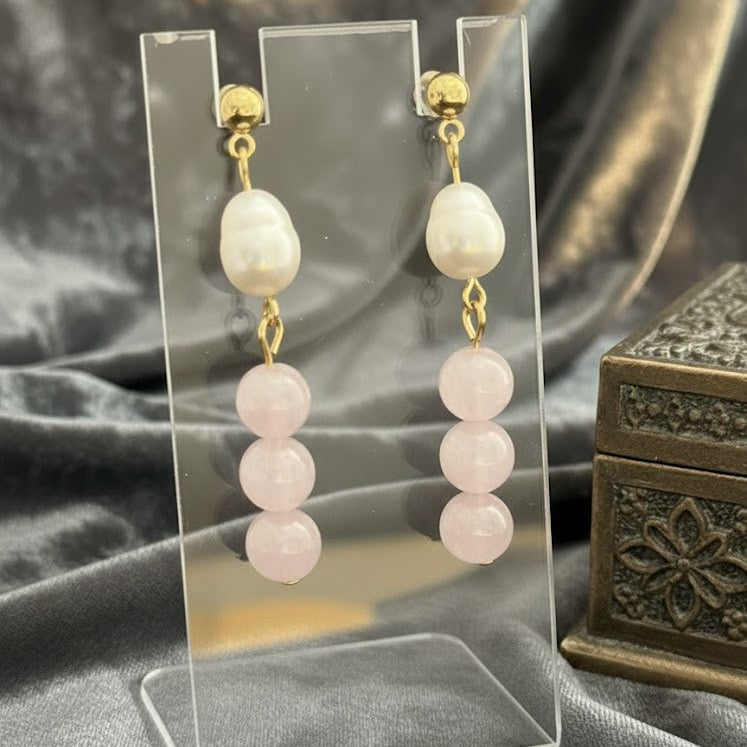 ပုလဲလည်စည်းစုစည်းမှု - နားကပ် - Rose Quartz